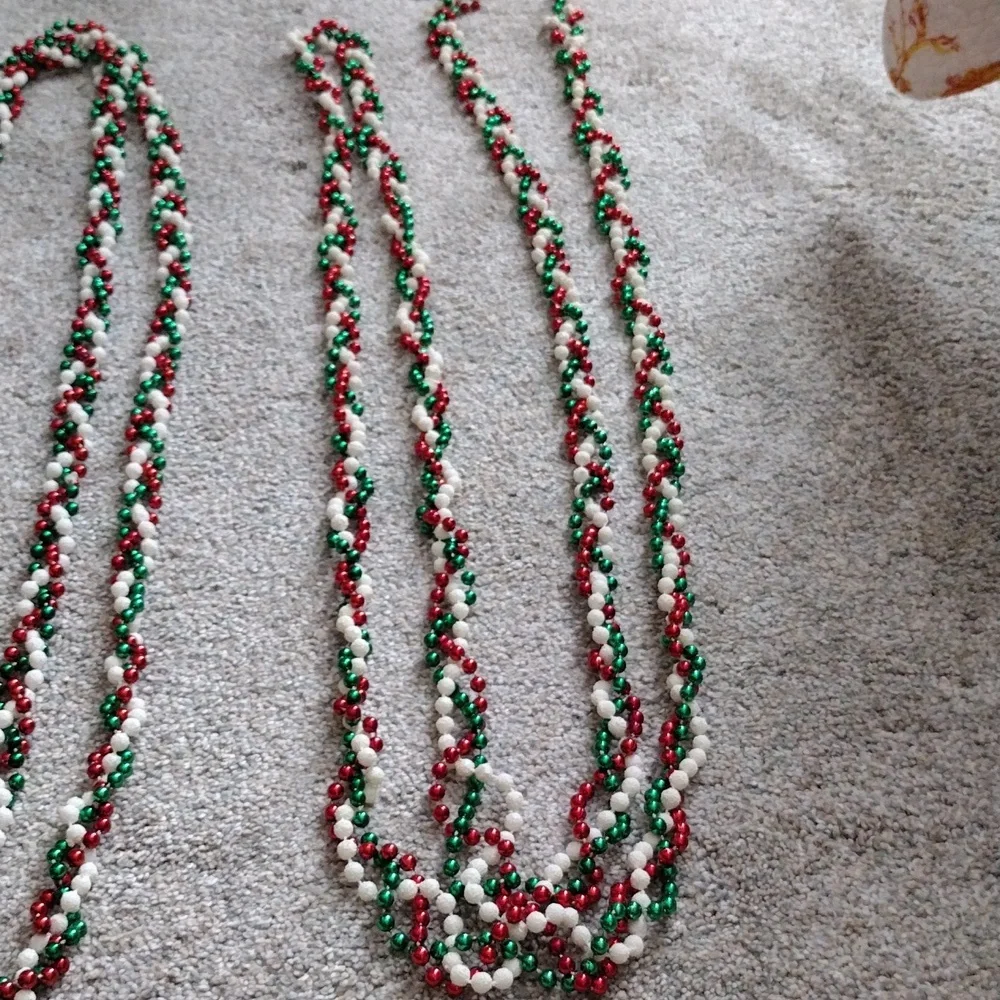 Festive Beaded Garland